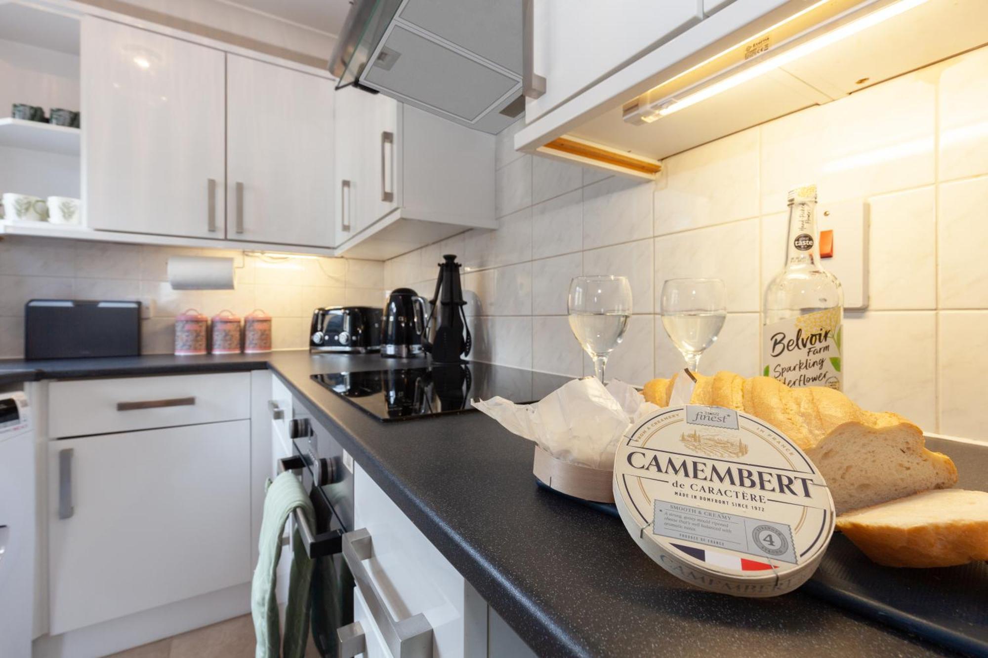 A Gem Nestled In The Heart Of Oxford With Parking! Lägenhet Exteriör bild