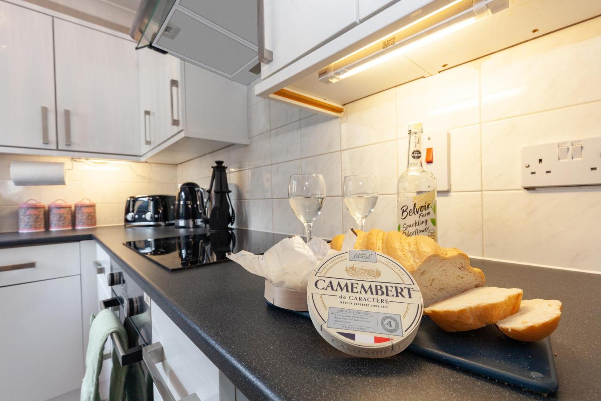 A Gem Nestled In The Heart Of Oxford With Parking! Lägenhet Exteriör bild