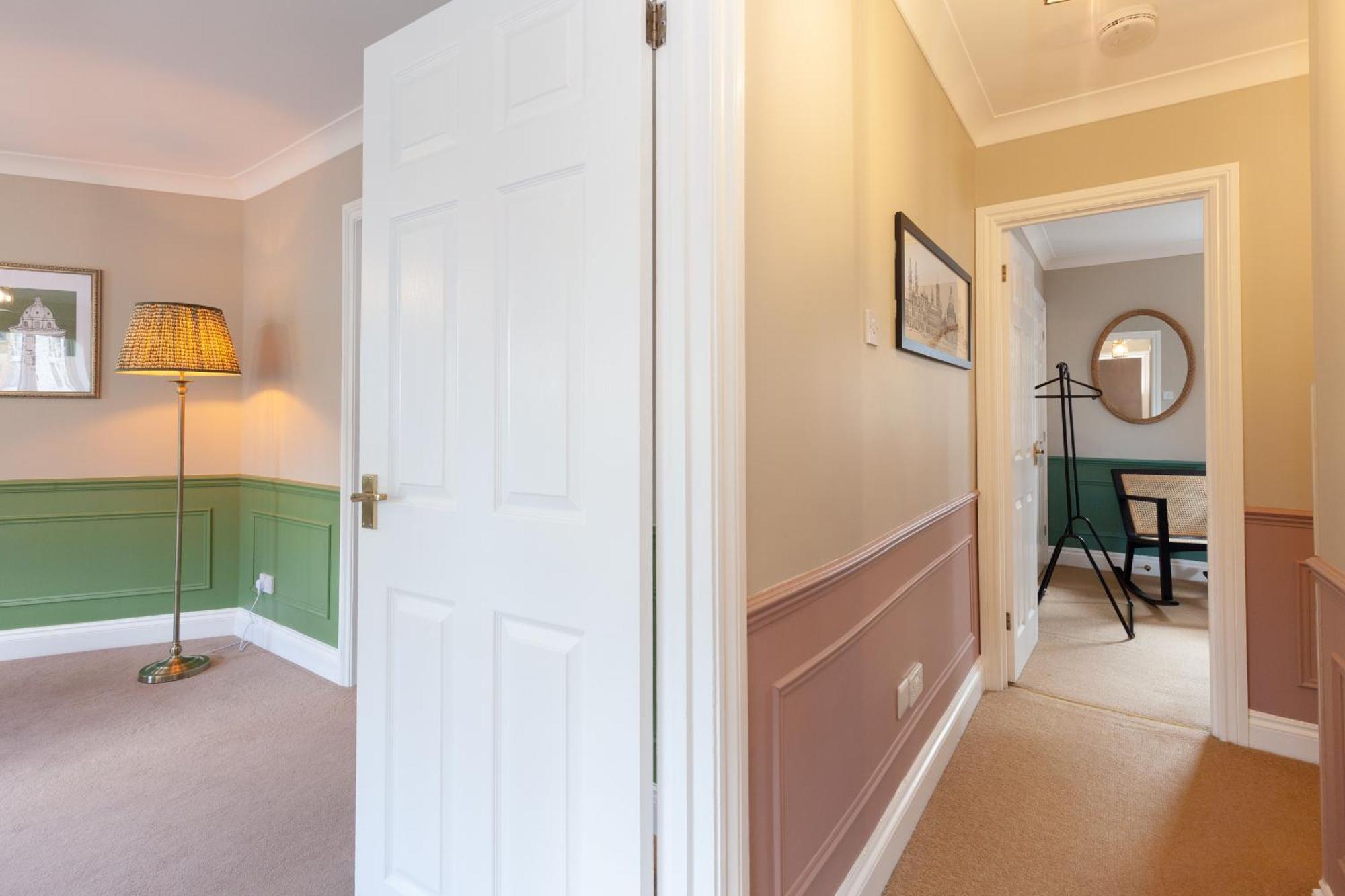 A Gem Nestled In The Heart Of Oxford With Parking! Lägenhet Exteriör bild