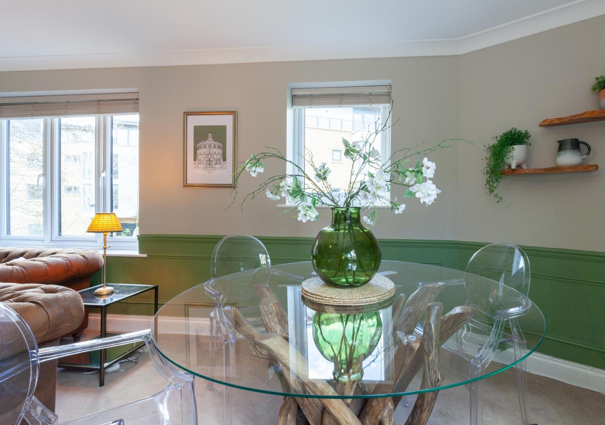 A Gem Nestled In The Heart Of Oxford With Parking! Lägenhet Exteriör bild